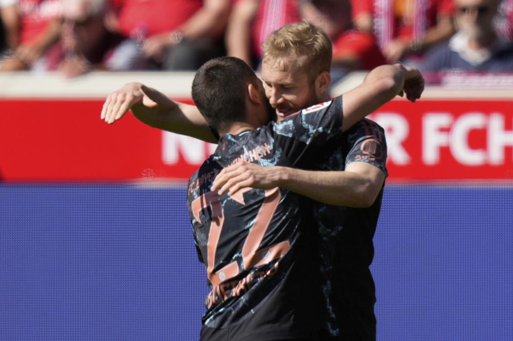 间和令人敬 间和令人敬